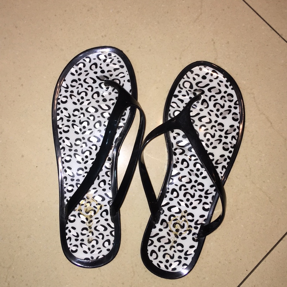 Cheetah print flip flops